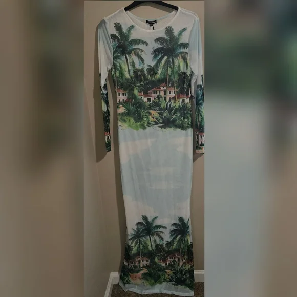 FASHION NOVA CURVE PARADISO MESH MAXI DRESS SIZE 1X NWT - Picture 3 of 4